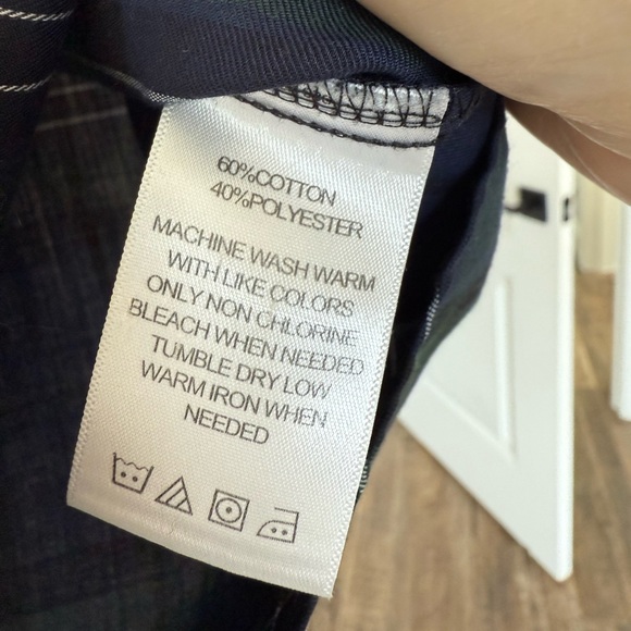 Foxcroft, Wrinkle Free, Shaped, Tartan, Plaid, Top - Picture 4 of 6